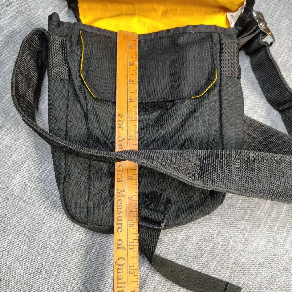 VINTAGE Bailey‎ Works Backpack Messenger Bag Crossbody Book Laptop XS USA Green